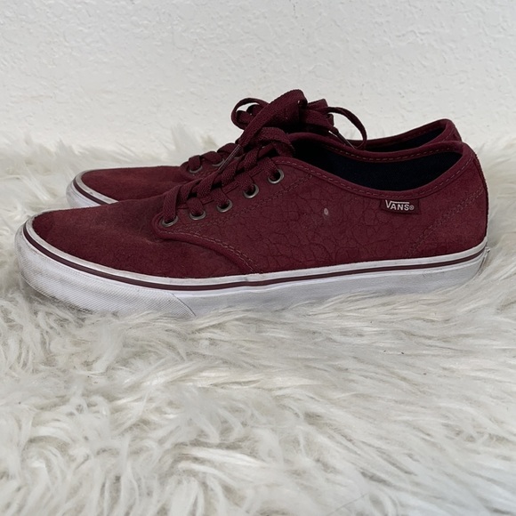 VANS Textured Burgundy Sneaker Size 9.5 - Picture 6 of 12